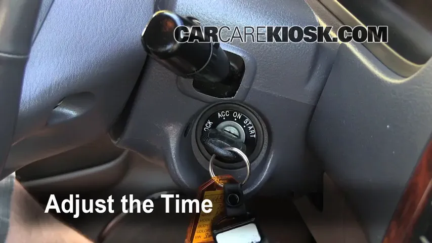 2003 Kia Sedona EX 3.5L V6 Clock